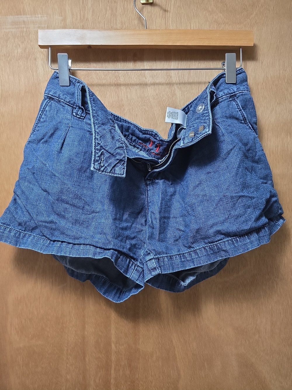 Blue Denim Women's Shorts Elle Brand Size 6